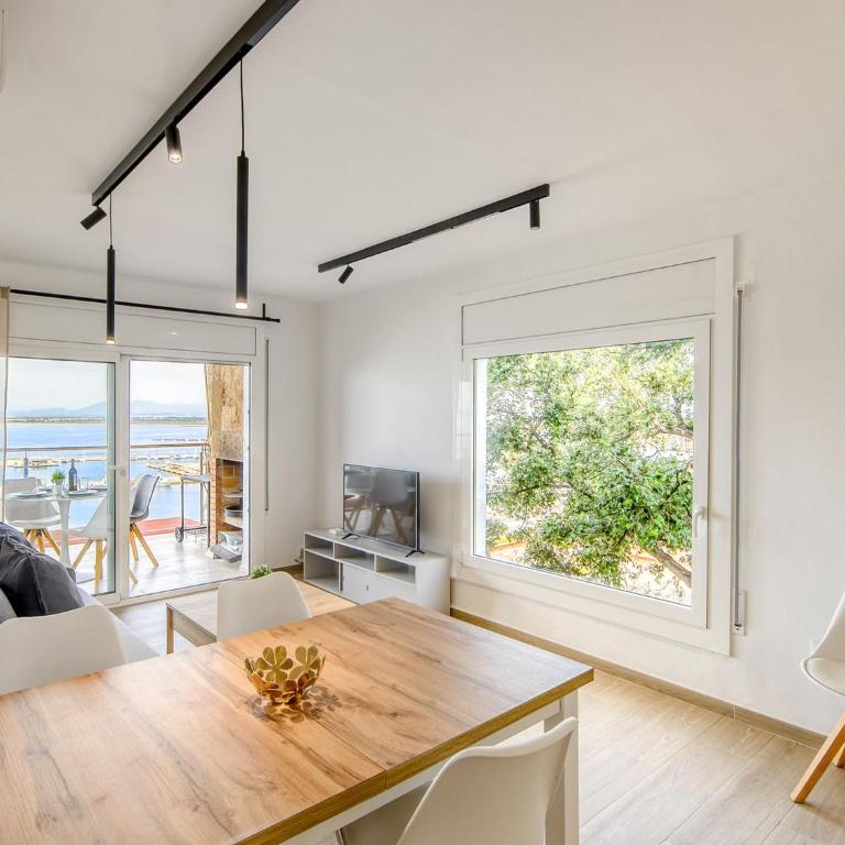 Apartment in Roses near Playa de Roses - Two-Bedroom Apartment - 13