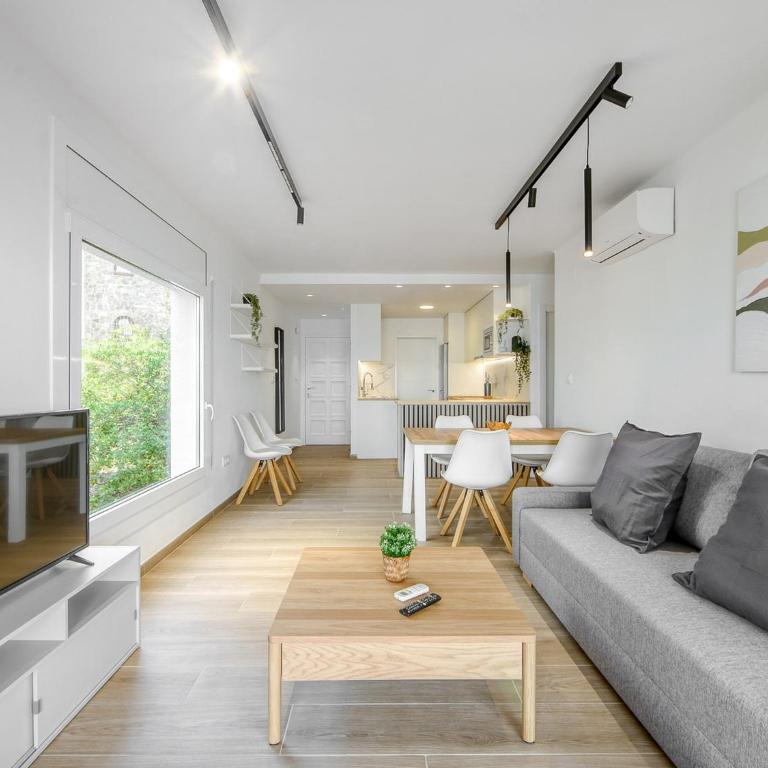 Apartment in Roses near Playa de Roses - Two-Bedroom Apartment - 10
