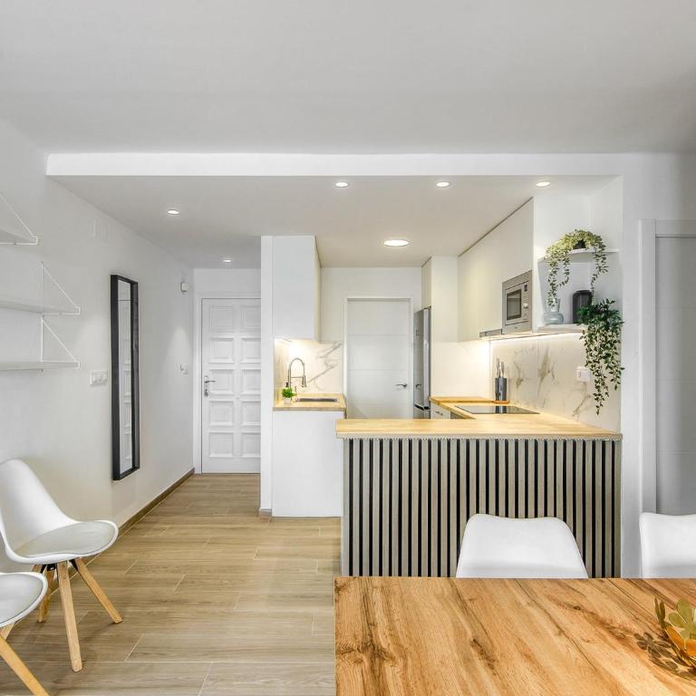 Apartment in Roses near Playa de Roses - Two-Bedroom Apartment - 15