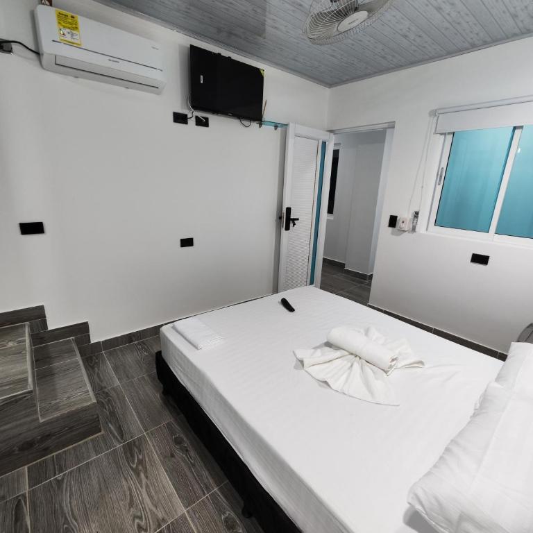 HOSPEDAJE EL ENSUEÑO - Habitación Doble - 2