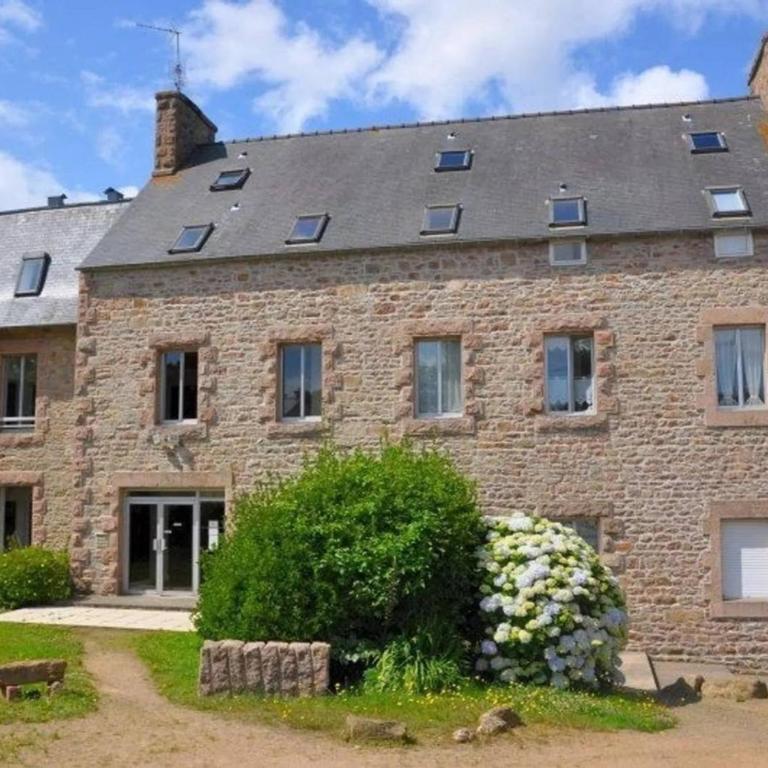 Studio cosy pour 2 pers. avec parking à Perros-Guirec, près de la plage St Guirec - FR-1-368-436 - Apartment - 13
