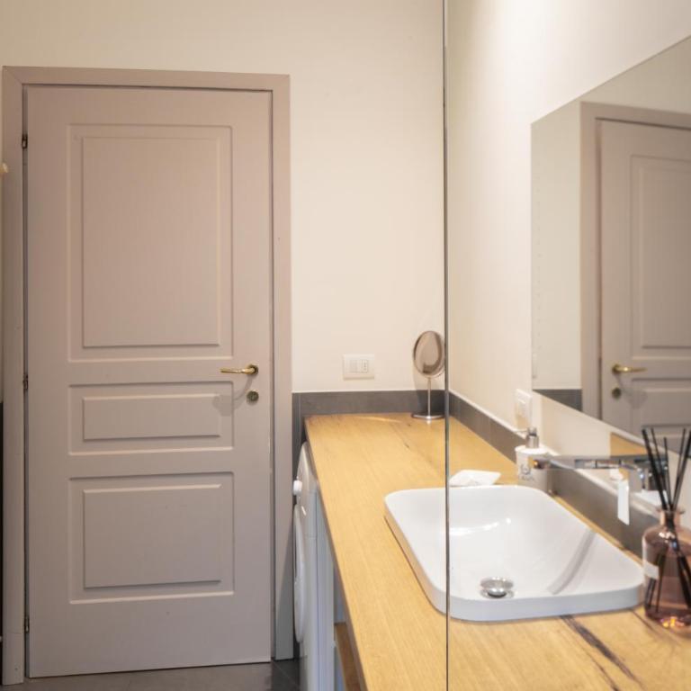 Cuore della città - deluxe apt near Egyptian museum with parking by Home a porter - Deluxe Apartment - 18
