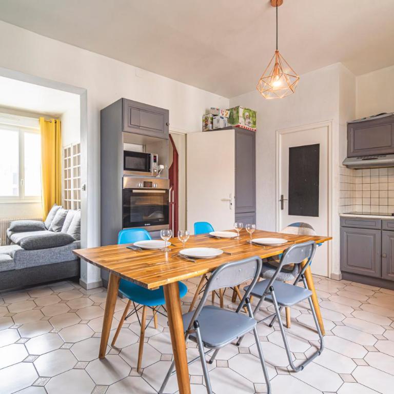 Grand appartement Reims gare centre 4 chambres - Appartamento - 1