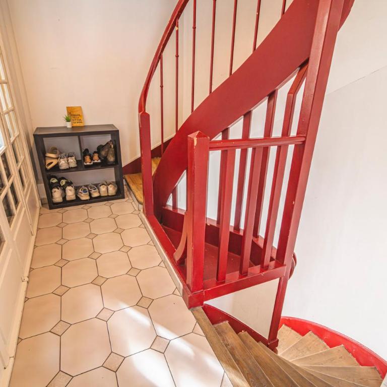 Grand appartement Reims gare centre 4 chambres - Appartamento - 2