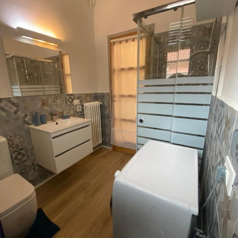 Tulipani - Two-Bedroom Apartment - 14