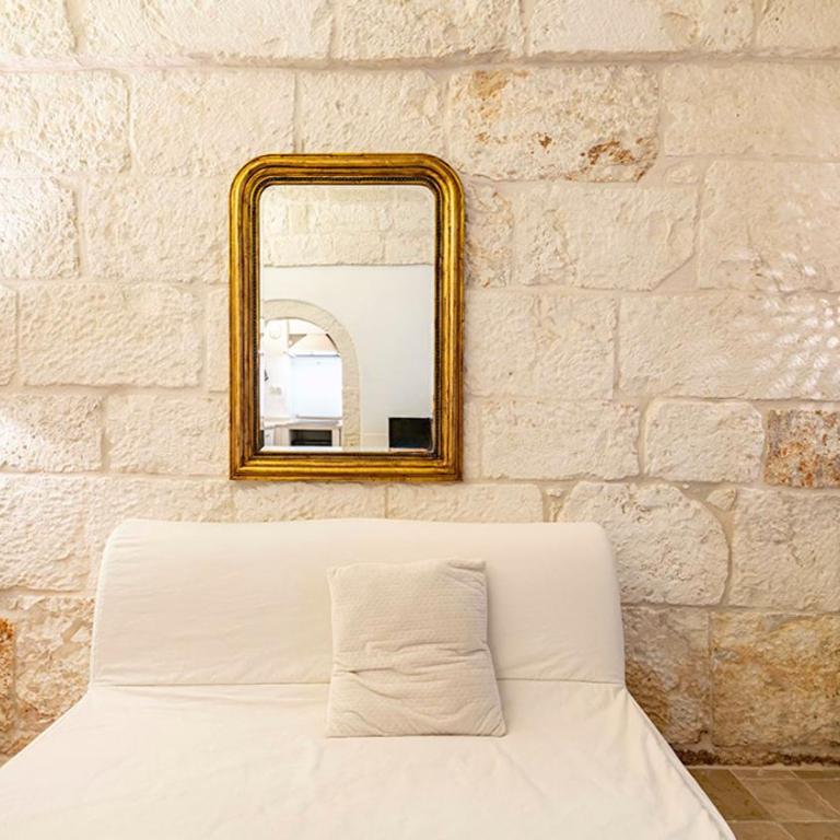 White Rose by Rentbeat - Appartamento con 1 Camera da Letto - 3