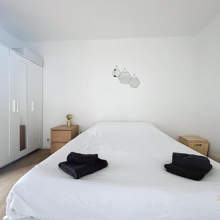 Appartement avec Balcon - Vue sur Notre Dame - Appartement 1 Chambre - 10