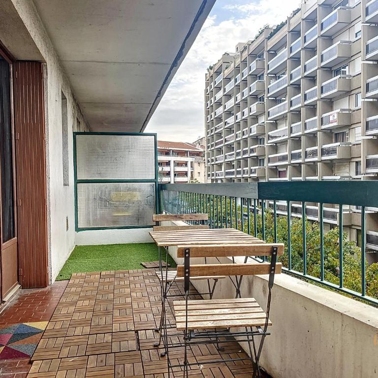 Appartement avec Balcon - Vue sur Notre Dame - Appartement 1 Chambre - 14