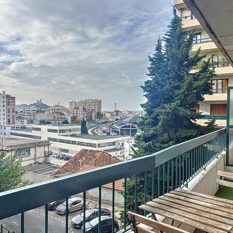 Appartement avec Balcon - Vue sur Notre Dame - Appartement 1 Chambre - 15