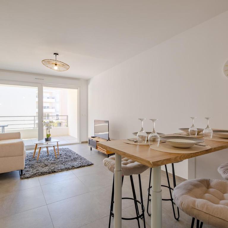 Le Sunny - Appt climatisé avec piscine - Appartamento con 2 Camere da Letto - 2