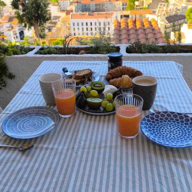 Estudio vistas al mar y a 5 minutos playa Estartit - One-Bedroom Apartment - 4