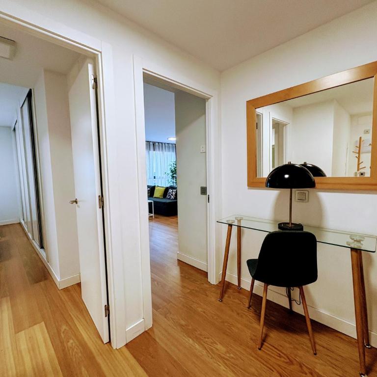 Las Canteras Deluxe - Two-Bedroom Apartment with Partial Ocean View - 22