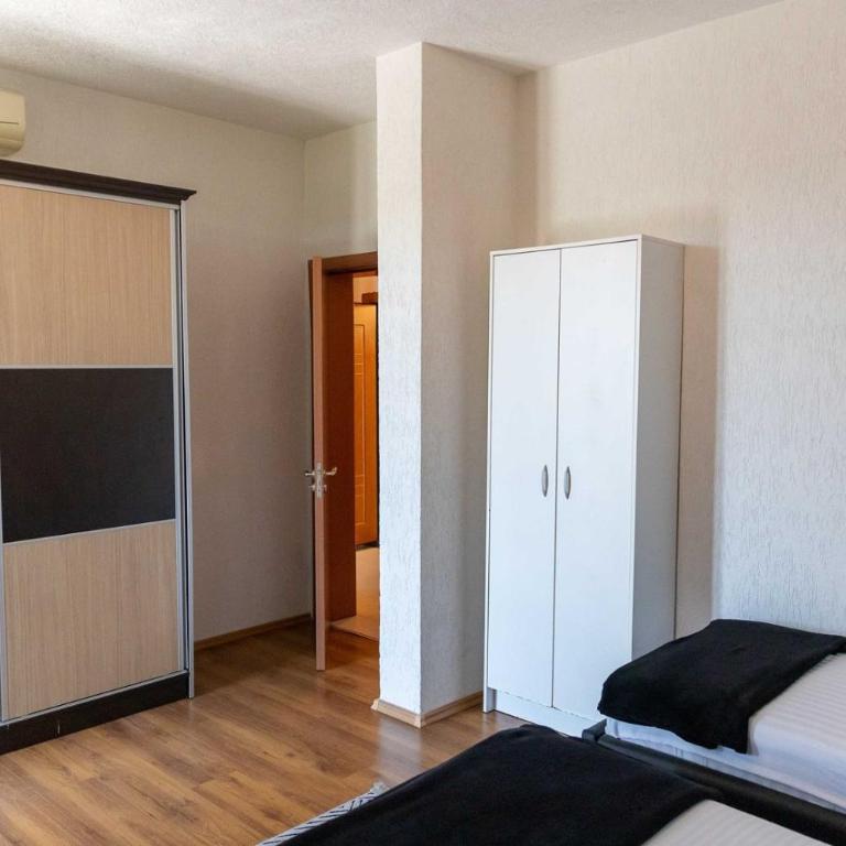 Sunshine Apartments - Apartman - 13