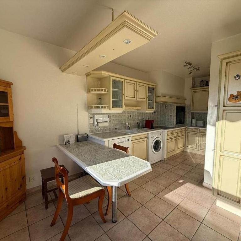 Radieux logement à 5mn du centre - Appartement 2 Chambres - 2
