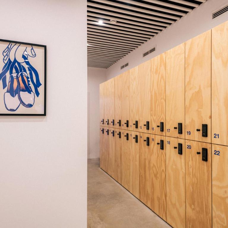 Colo Colo Hostel Valencia - Single Private Beds - Single Bed in Dormitory Room - 4
