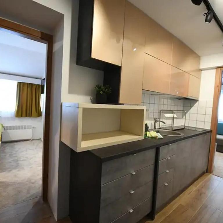 Apartmani Marija - Apartment - 2