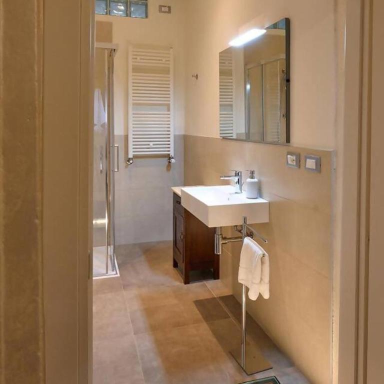VeronaVera Residenza VillaMarianna Green Retreat - Apartment with Garden View - 23