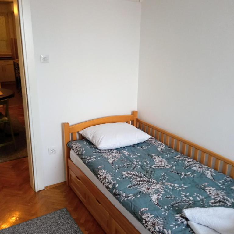 Bulevar 77 - Apartman sa 2 Spavaće Sobe - 17