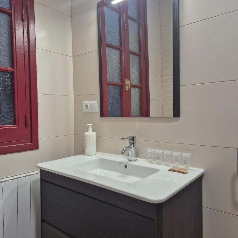 1A140 Apartamento en el centro de Gijon by R2R Consulting - Apartamento de 3 dormitorios - 6