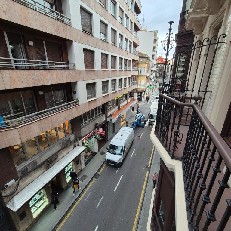 1A140 Apartamento en el centro de Gijon by R2R Consulting - Apartamento de 3 dormitorios - 14