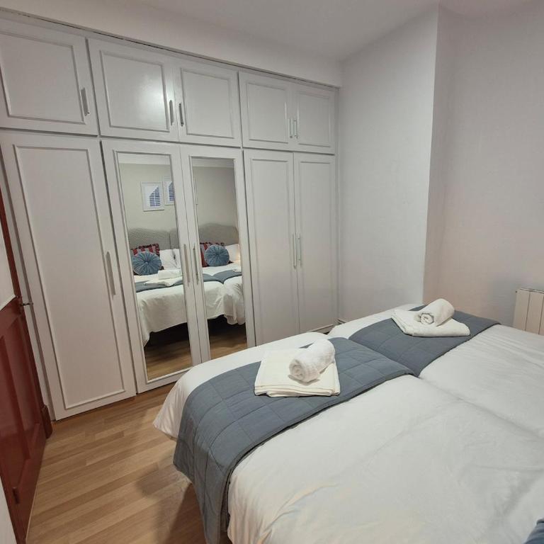 1A140 Apartamento en el centro de Gijon by R2R Consulting - Apartamento de 3 dormitorios - 15