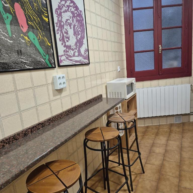 1A140 Apartamento en el centro de Gijon by R2R Consulting - Apartamento de 3 dormitorios - 36