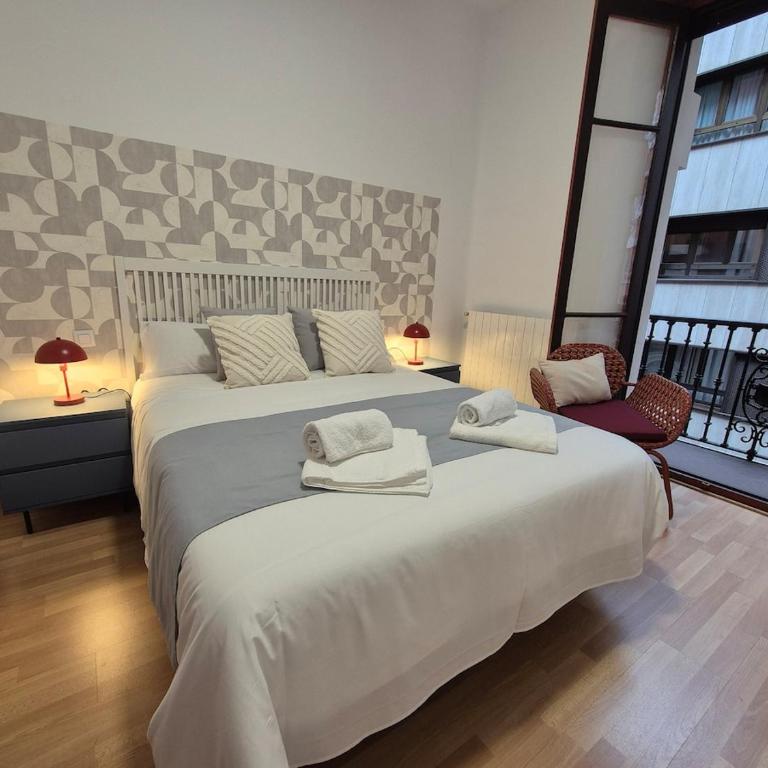 1A140 Apartamento en el centro de Gijon by R2R Consulting - Apartamento de 3 dormitorios - 40
