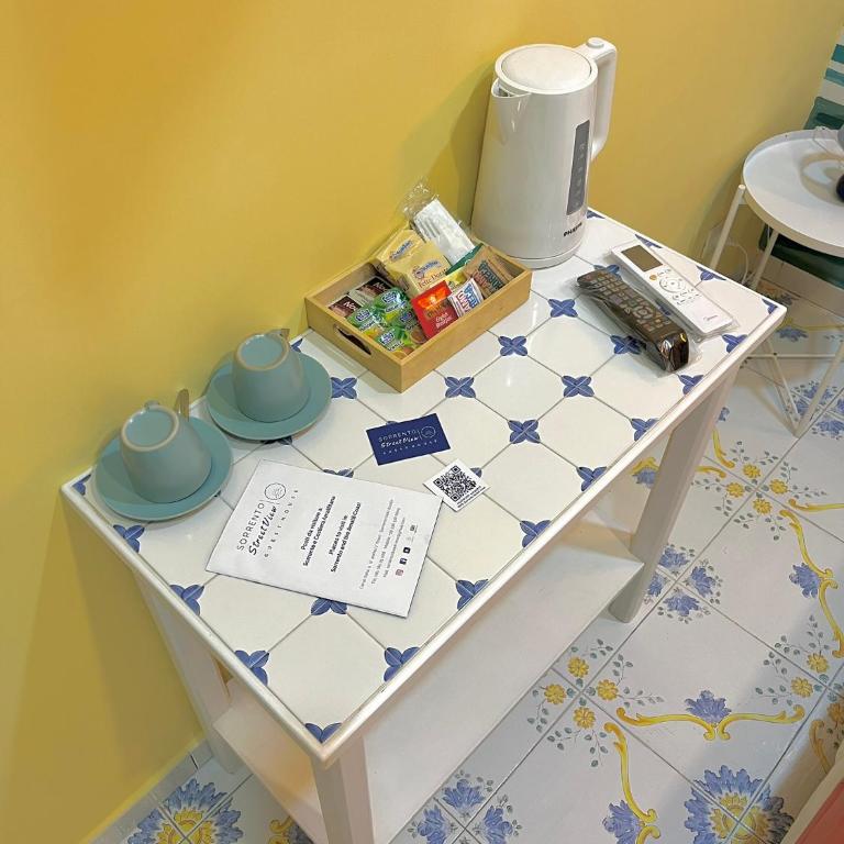 Sorrento Street View - Economy Double Room - 3