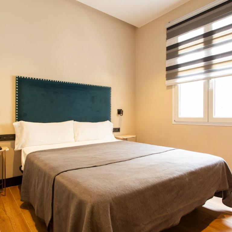 Negresco Gran Via - Habitación Doble Económica - 1 o 2 camas - 1
