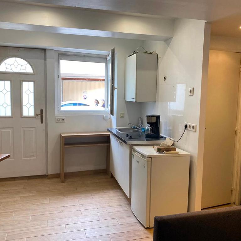 P2 Nîmes ,7 rue Saint Catherine - Apartamento de 1 dormitorio - 6