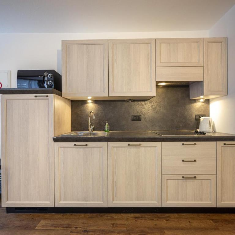 Apartments No7 Sella - Appartamento con 2 Camere da Letto e Vista Giardino - 3
