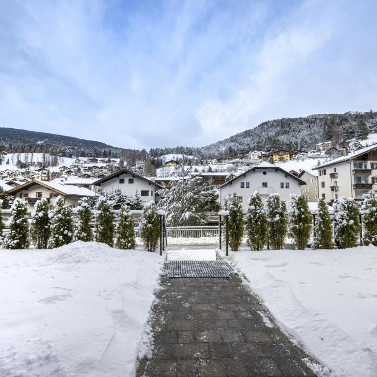 Apartments No7 Sella - Appartamento con 2 Camere da Letto e Vista Giardino - 23