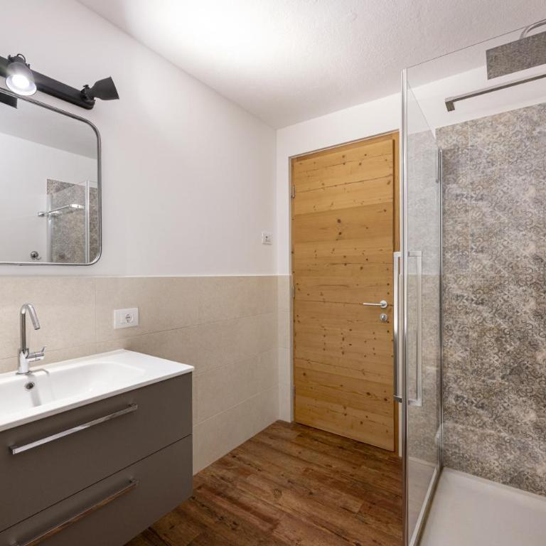 Apartments No7 Saslong - Appartamento con 1 Camera da Letto e con Giardino - 12