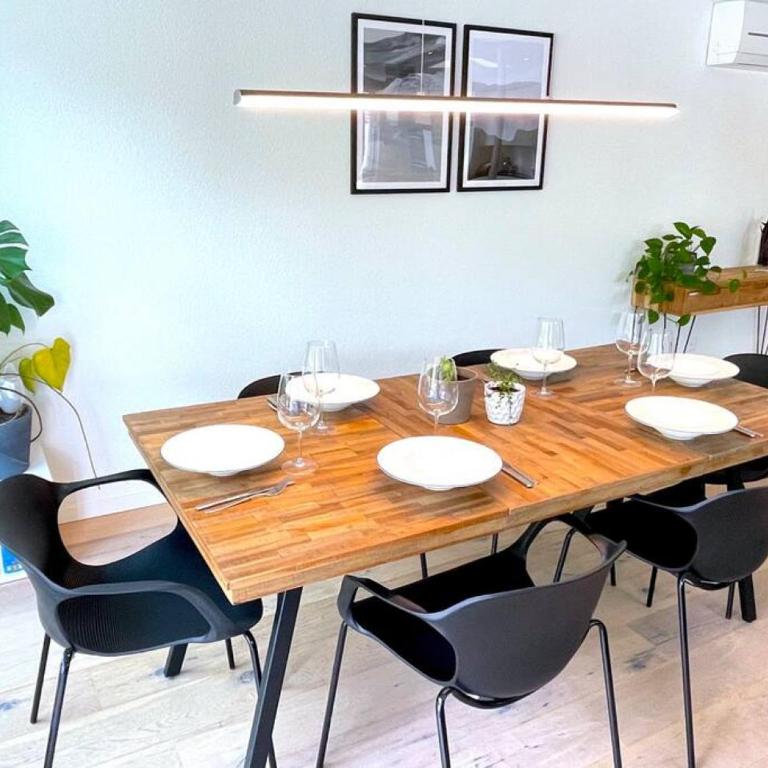 Penthouse Alps Scenic Views and Concierge by SwissHut - Appartamento con Vista Montagna - 10