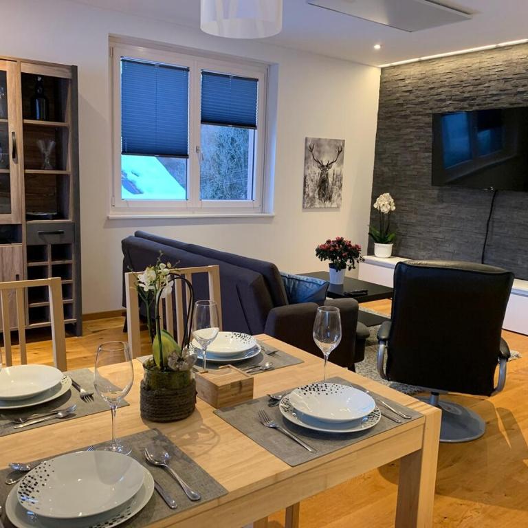Urlaub-Am-Faaker-See-Am-Fusse-Der-Karawanken - Apartment mit 2 Schlafzimmern - 1