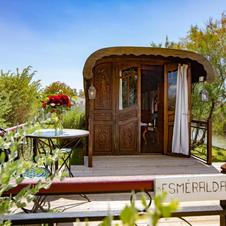 Mas de la Fouque - Hôtel & Spa - Roulotte - 4