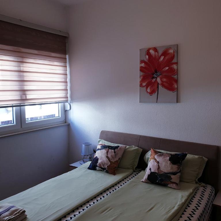 DALIA Apartment & Rooms - Three-Bedroom Apartment - 8