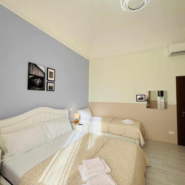Villa Matilde - Camera Tripla con Bagno Privato - 3