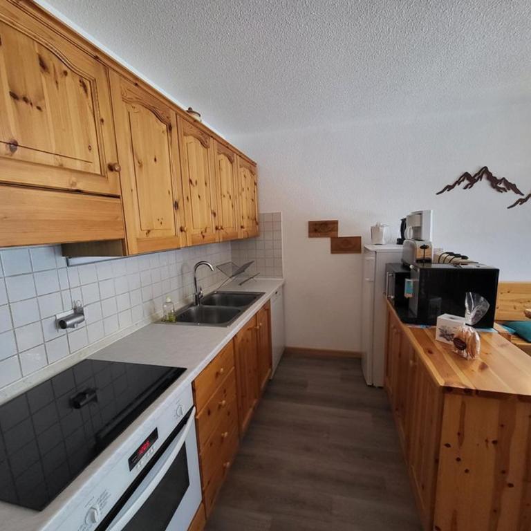 Charmant T3 avec jardin et garage, au cœur de Montgenèvre - FR-1-266-221 - Appartamento - 9