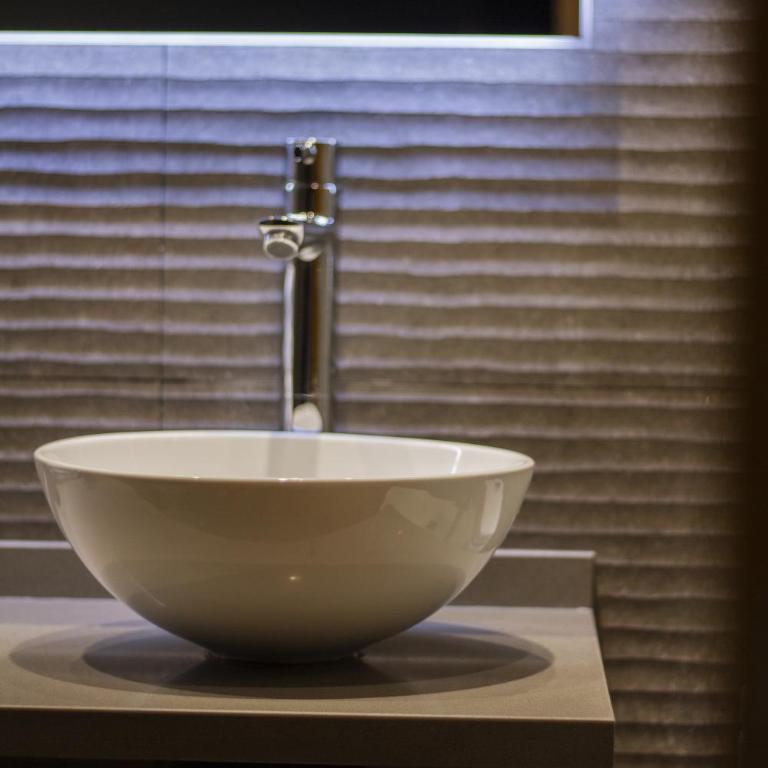 room Select Bilbao - Superior Deluxe Room - 6