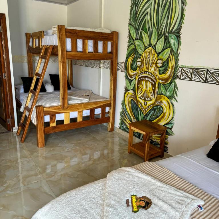Hotel Parque Temático Químbayas - Habitación Familiar con baño privado - 5