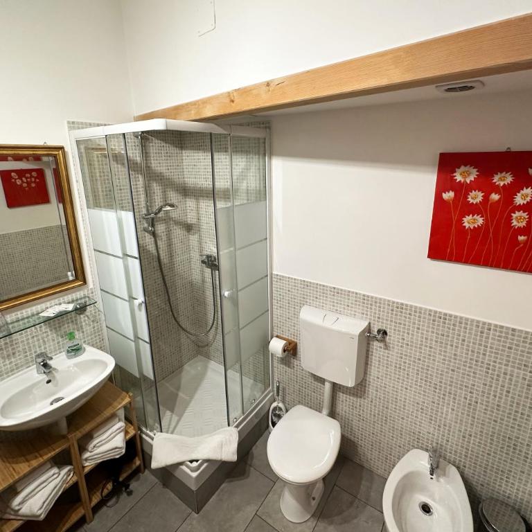 B&B Alla Casa di Lucia - Twin Room with Private Bathroom - 7