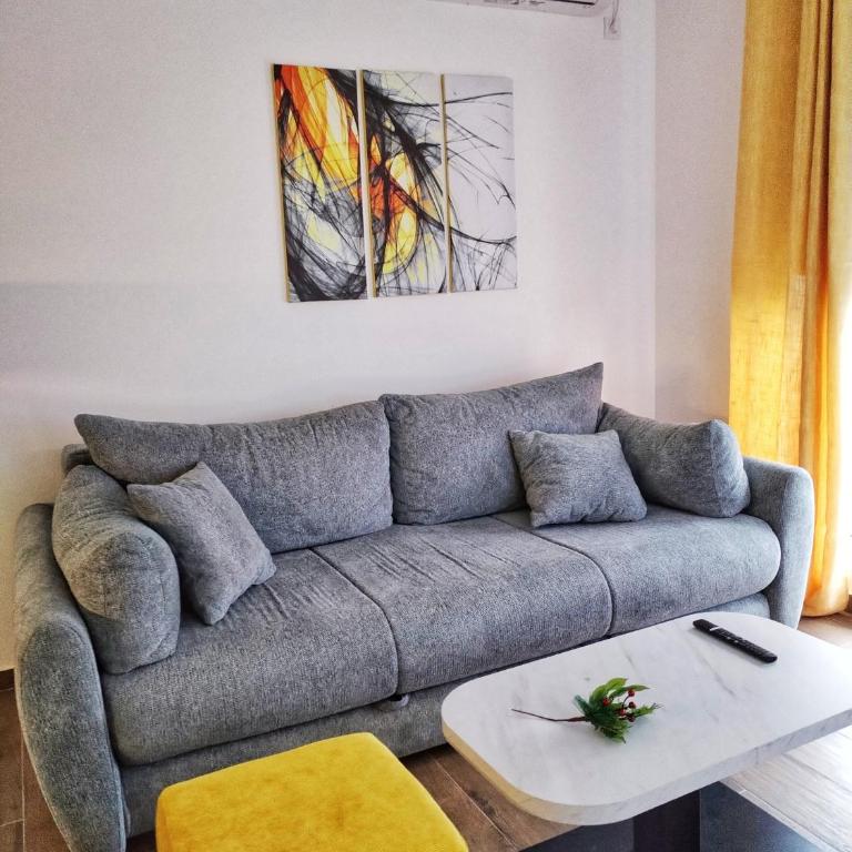 Moj Mir - One-Bedroom Apartment - 2