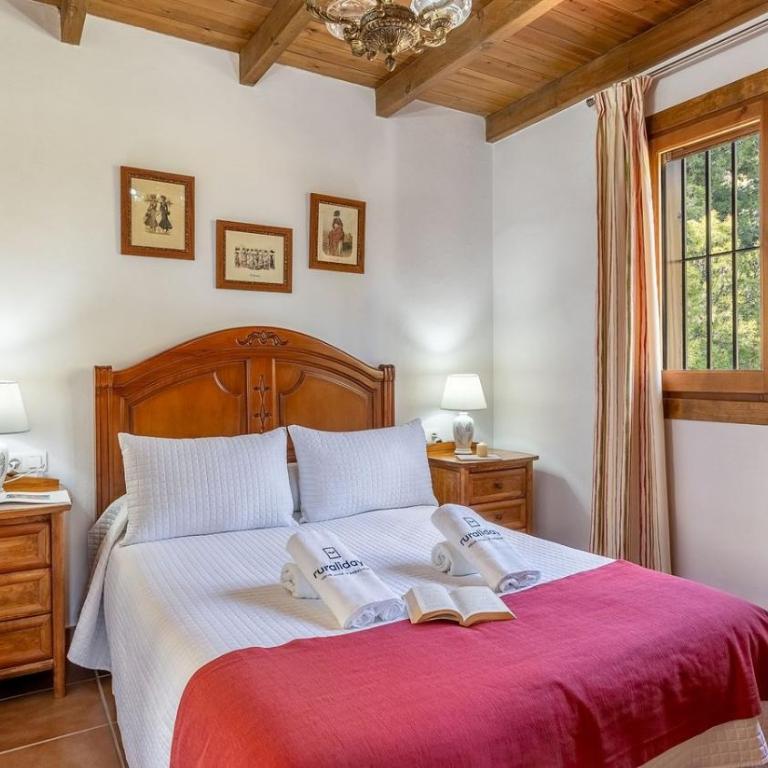 Cortijo Fuente Pinos Molvízar by Ruralidays - Three-Bedroom House - 5