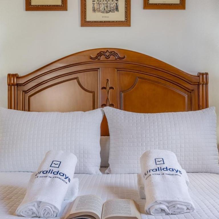 Cortijo Fuente Pinos Molvízar by Ruralidays - Three-Bedroom House - 6