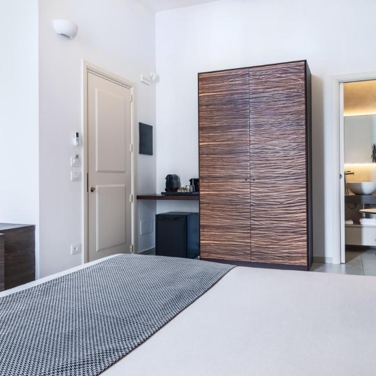 Palazzo San Lazzaro - Jacuzzi Rooms & Suites Lecce Selection - Camera Matrimoniale con Vasca Idromassaggio - 13