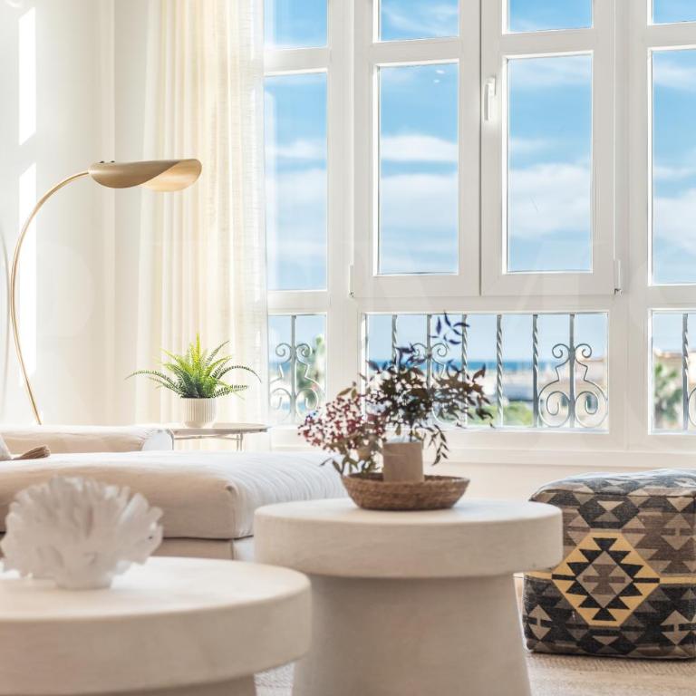 Elegant coastal charm with unique views by REMS - Apartamento de 4 dormitorios con balcón - 40