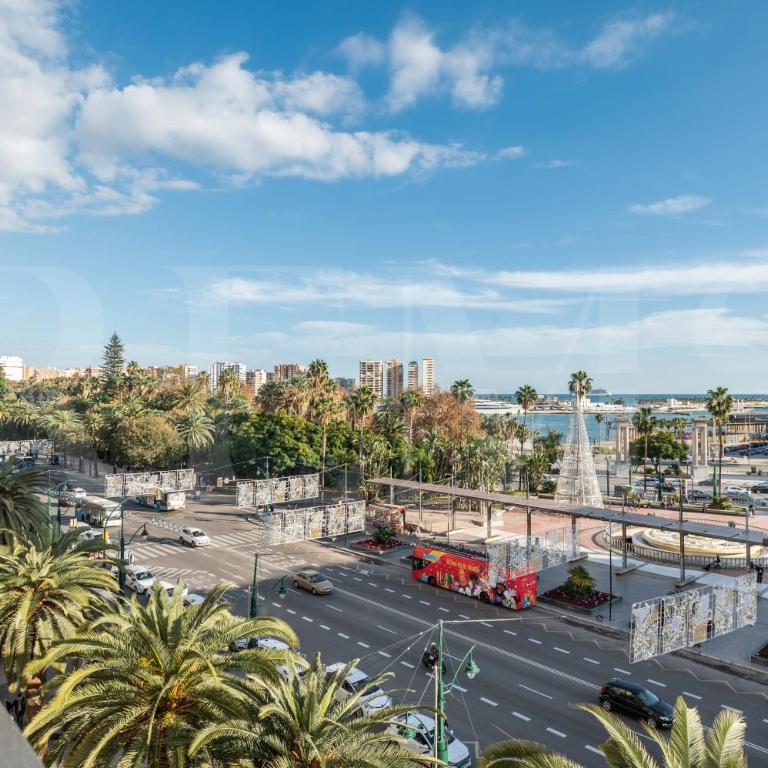 Elegant coastal charm with unique views by REMS - Apartamento de 4 dormitorios con balcón - 33