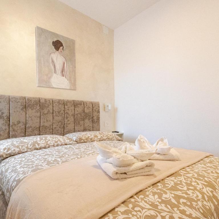 Teatro Romano Suites - Isabella - Appartamento con 1 Camera da Letto - 2