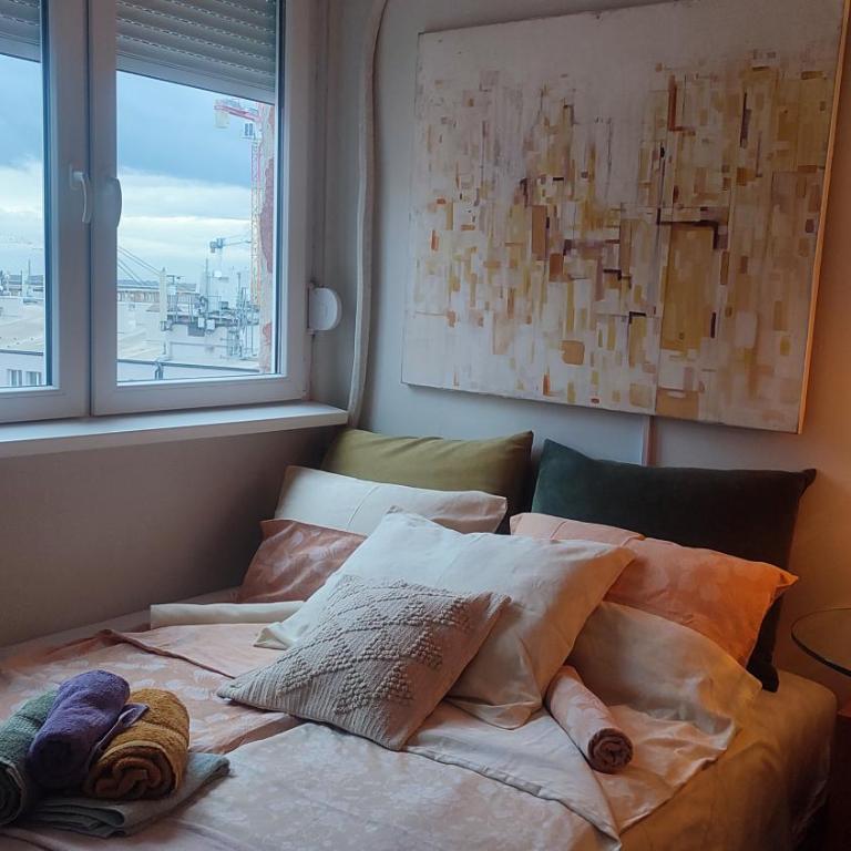 CoCo Studio Bright & Stylish Apartment in Central Belgrade - Studio - 4
